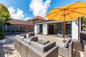 BOURNECOAST - MODERN BUNGALOW NEAR RIVER and SHOPS- HB2079